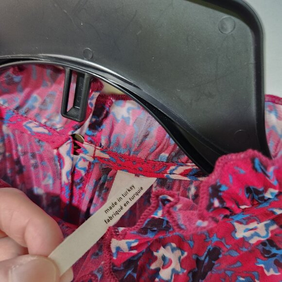 Anthropologie Frieda Sheer Pleated Short Sleeve Pink with Floral Blouse- Small - Picture 3 of 8